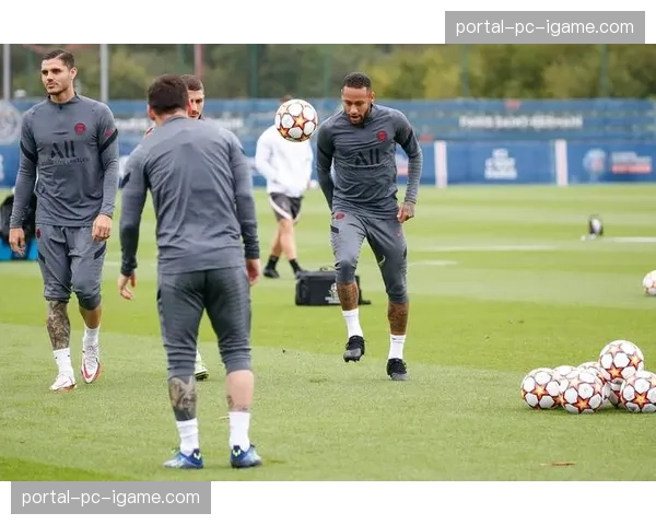 巴黎圣日耳曼赛前最后一练,姆巴佩参加全队合练 巴黎圣日耳曼赛前最后一练,姆巴佩参加全队合练