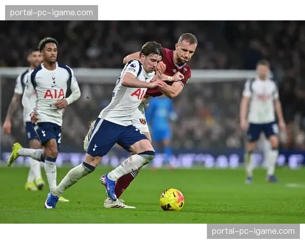 热刺vs西汉姆联半场战报：双方共计完成43次“成功压迫”，比赛节奏极快